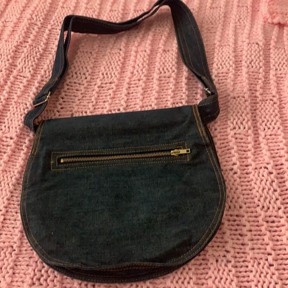 Bags - Picture 2 of 8